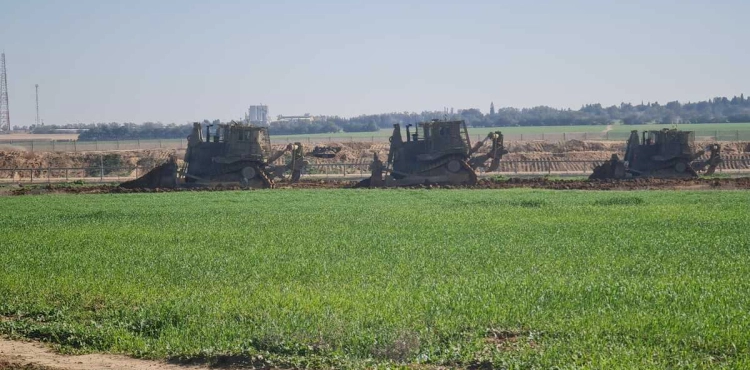 Gaza: Arrest of 6 Citizens and Limited Israeli Incursion