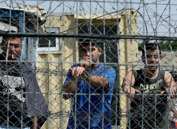 4 Detainees Continue Their Hunger Strike