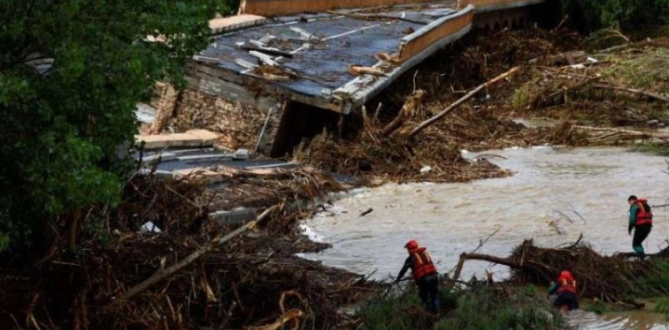 Two dead and three missing after heavy rains in Spain