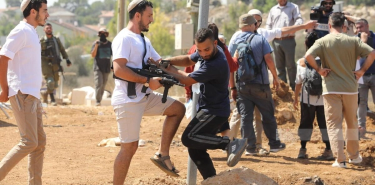 Updated: Citizens were injured in settler attacks on several governorates