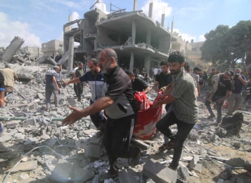 The aggression against Gaza continues despite the Baptist Hospital massacre