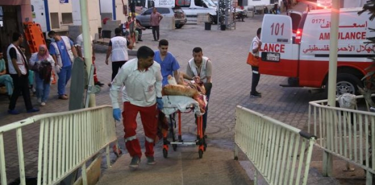 Al Awda Hospital in northern Gaza closes the operating and radiology departments