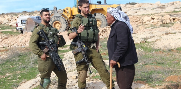 The occupation destroys the school  &quot;Challenge 13 &quot; in Hebron