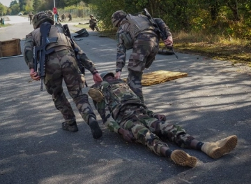 Injured in an explosion as a vehicle of French soldiers passed in Mali