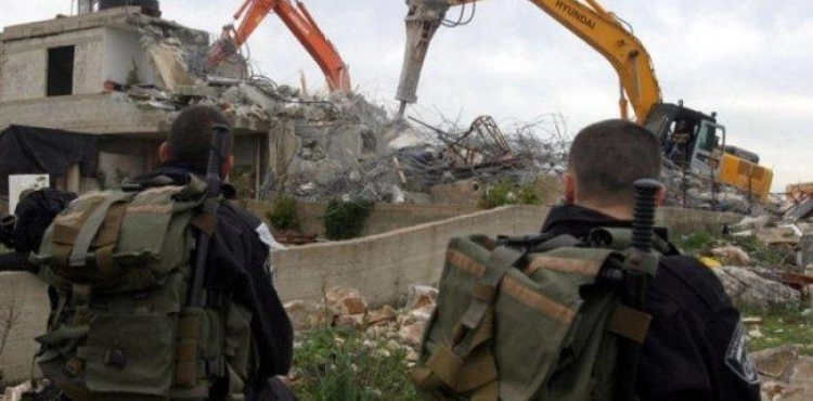 Israeli army demolished two residential rooms in Al-halawa village south of Hebron