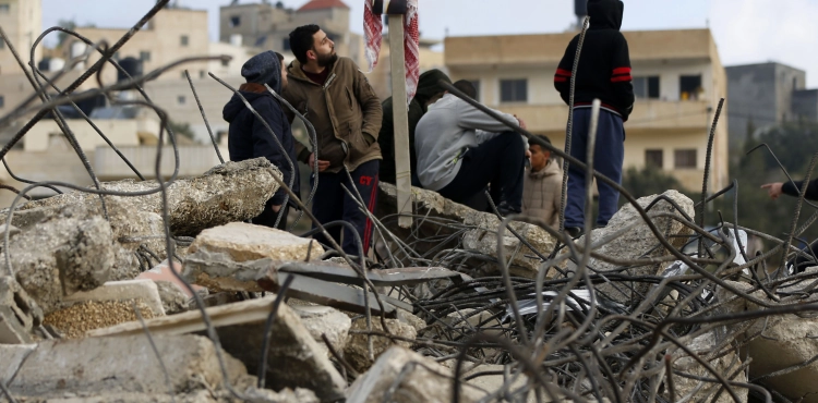 photos: Occupation demolishes Assem al-BarghouthiÂ´s house in Kupper