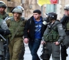 The occupation arrests 10 Palestinians from Jerusalem and the West Bank