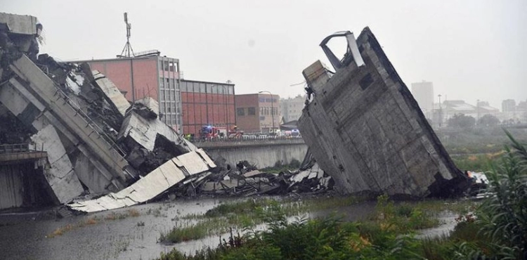35 people were killed by the collapse of the Northwest Italian bridge