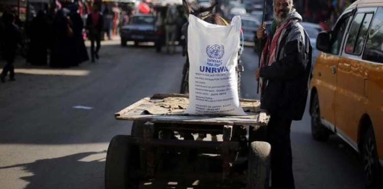 Washington Post: U.S. administration decides to cut all financial support for &quot;UNRWA &quot;