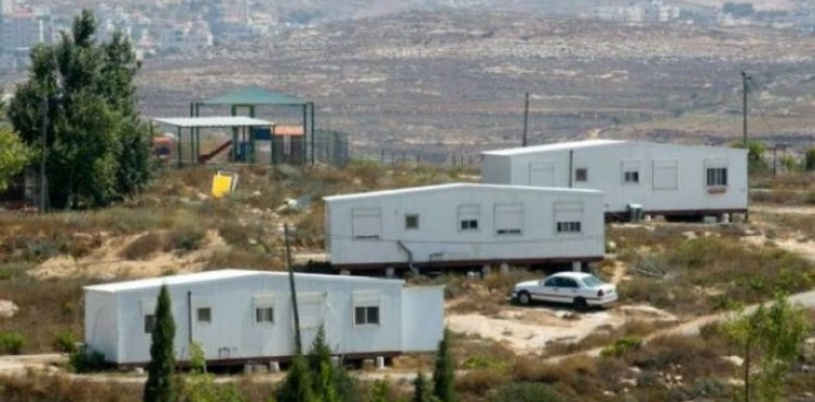 Jerusalem.. The occupation destroys village  &quot;Red Valley &quot;