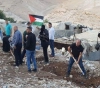 Israeli authorities prepare to demolish &acute; red Khan &acute; within days