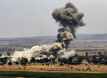 Israeli army bombards three resistance sites in Gaza Strip