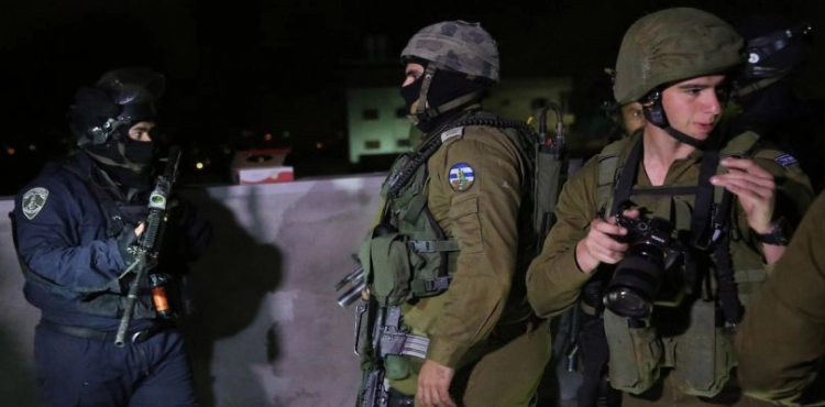 The occupation arrested 48 Palestinians from the West Bank during the period of Eid al-Adha