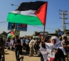Gaza .. Hundreds of Palestinians participate in a stand in solidarity with prisoners in the prisons of the occupation
