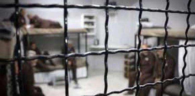 7 Prisoners continue the &quot;Battle of the Empty Bowel&quot; in rejection of their administrative detention