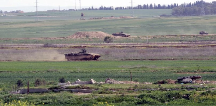 Israeli occupation forces penetrate east of Gaza City targeting farmers