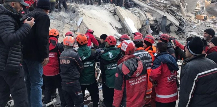 22 dead and more than a thousand injured by the Turkish earthquake