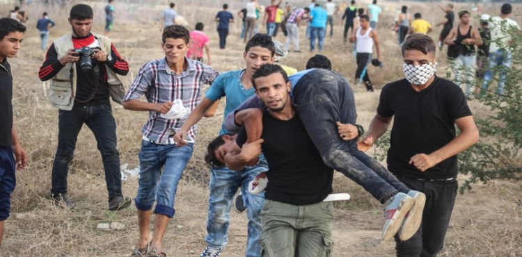 Wounded by bullets and gas, the occupation in the clashes in northern Gaza
