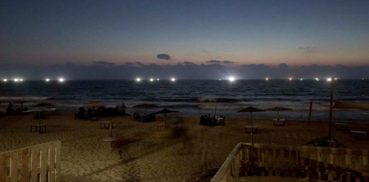 The occupation forces arrested a Palestinian who passed the maritime borders of the Gaza Strip