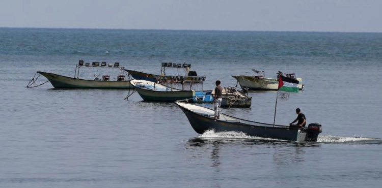 The occupation government reduced the fishing area in Gaza to 8 miles