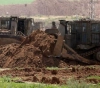 The occupation penetrated the east and south of the Gaza Strip, and bulldozed operations