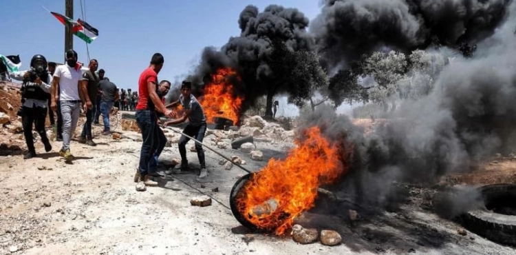A Palestinian was killed and 37 others wounded by the occupation bullets in the northern West Bank