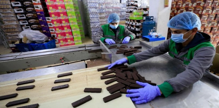 The occupation troubles the children of Gaza by confiscating tons of chocolate