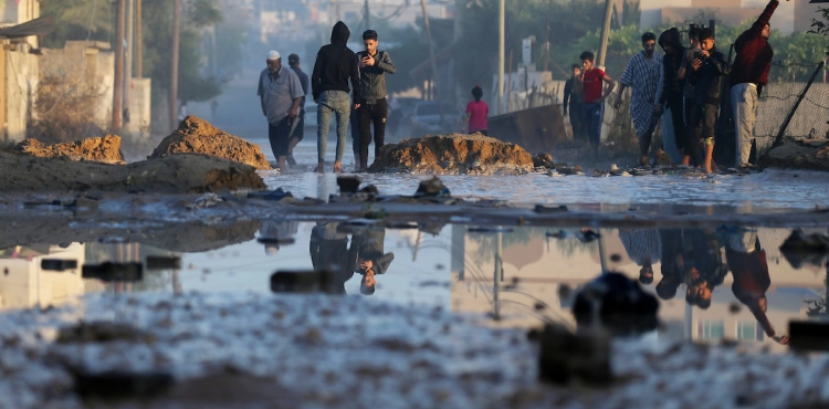government media in Gaza publishes statistics of the aggression on Gaza on its tenth day