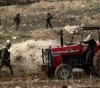 The occupation notifies permanently to stop work on an agricultural road south of Tubas
