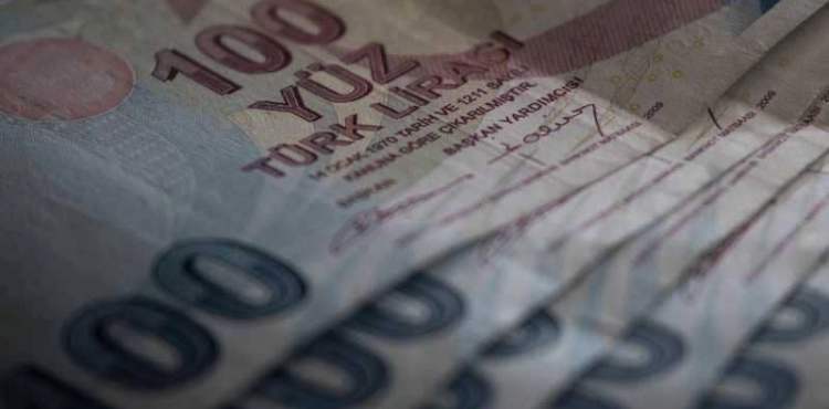 The Turkish lira is in euros for the lowest level against the dollar.