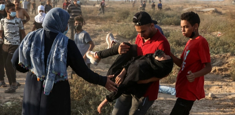 Updated| 14 civilians injured as a result of the occupationâ€™s suppression of a march on the Khan Yunis border