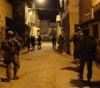 The occupation arrests 3 civilians from the West Bank and a fourth from Jerusalem