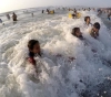 Gaza Municipality warns against swimming after pumping sewage water to the sea shores
