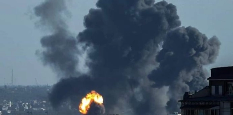 Urgent from Gaza: Israeli bombardment of the Gaza Strip now