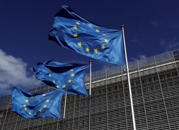 The European Union approves billions of dollars to help countries wishing to join it