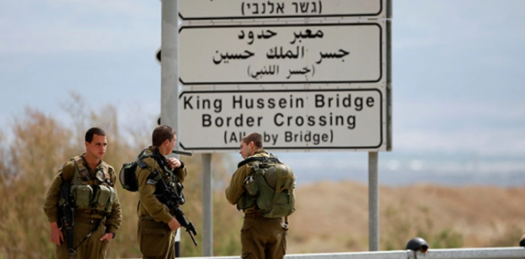 Hebrew channel: Israel postpones the move to implement its decision regarding the entry of foreigners into the West Bank