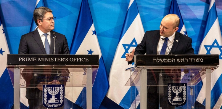 Opens an embassy in Jerusalem.. Honduran president meets Rivlin and Bennett, and the latter threatens Gaza