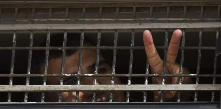 The occupation proves the administrative detention of 23 prisoners.