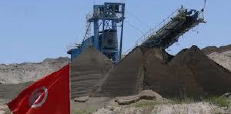 Phosphate production refalls in Tunisia due to protests