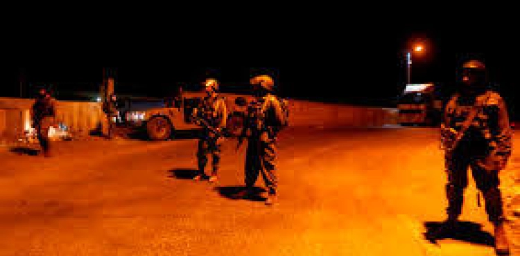 Violent night confrontations with occupation and threat of closure of shops in Sebastya