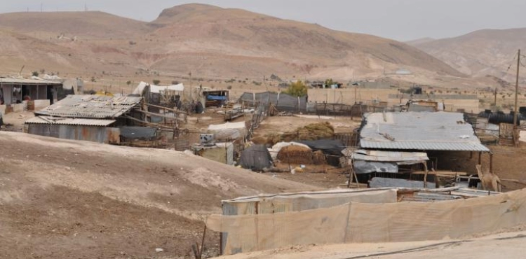The occupation destroys two houses in Fasayel