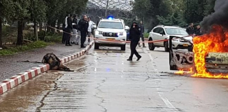 Israeli killed in car bomb attack