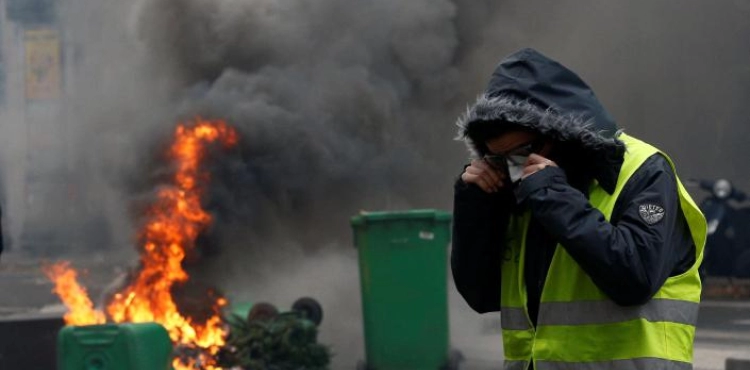 Kremlin denies any role in protests  &quot;Yellow Jackets&quot;