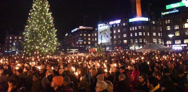 Denmark.. Protests reject government policies against refugees, migrants