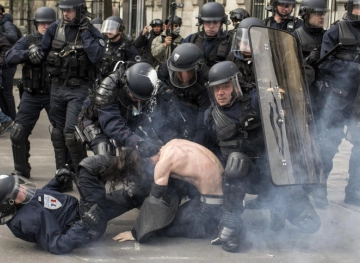 France arrests 4 thousand people with protests/&quot;Yellow Jackets&quot;