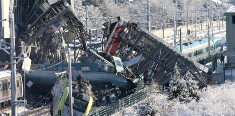 Ankara&acute;s rapid train accident victims rise to 9