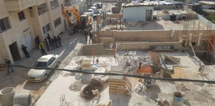Occupation demolishing house under construction in Issawiya