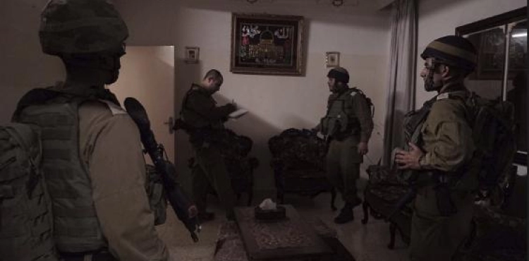 Arrests in Jerusalem and the West Bank. Among them is a martyr&acute;s brother.