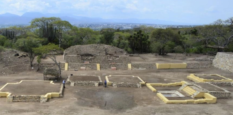 The discovery of the first temple of the &quot;goddess of Islam&quot; in the civilization of the Aztec in central Mexico