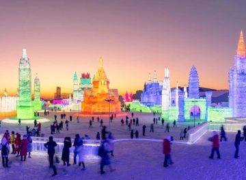 The Chinese city of Harbin hosts the international snow sculptures competition